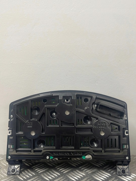 2007 OPEL ZAFIRA B COMPTEUR 13216684