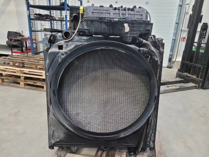 ENSEMBLE RADIATEURS RADIATEUR MAN TGX I EURO 6 8106100-6875 8106102-6232