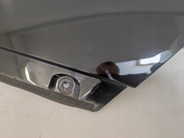MOULURE DÉCORATIVE PROTECTION MONTANTS VITRES GAUCHE ARRIÈRE FORD EXPLORER VI 6