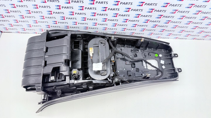 MERCEDES W118 CLA W177 H247 TUNNEL CENTRAL BOÎTE À GANTS CHARGEUR PIANO NOIR