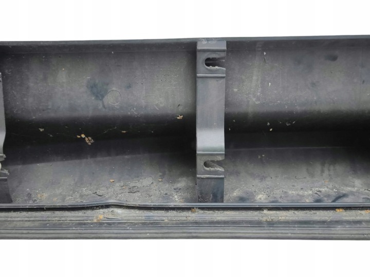 LAND ROVER RANGE ROVER SPORT L320 2006 DROITE CÔTÉ MOULURE PORTES AVANT