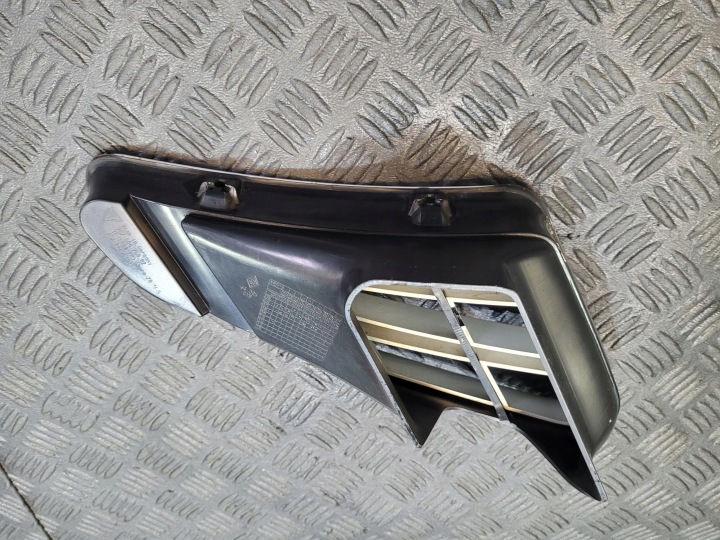 GRILLE ADMISSION GARDE-BOUE DROITE 98750475002 PORSCHE BOXSTER CAYMAN AVEC 987 3.4