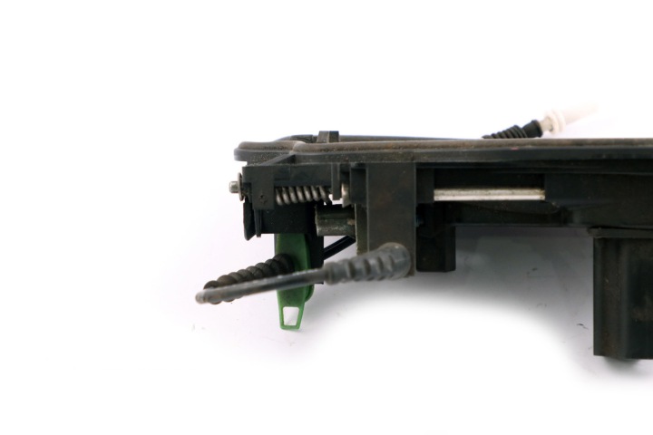 BMW X3 E83 FIXATION SUPPORT POIGNÉES GAUCHE ARRIÈRE