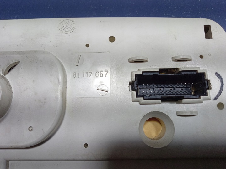 VOLKSWAGEN T4 2.0B COMPTEUR TABLEAU DE BORD EUROPE 701919033BS