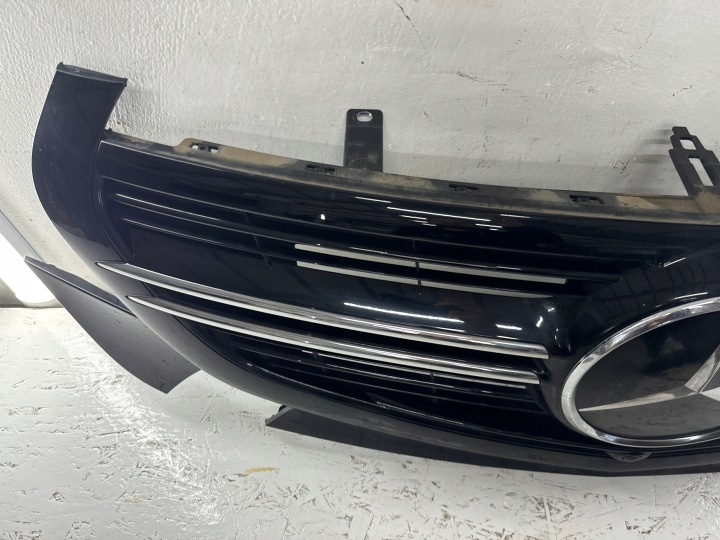MERCEDES EQC AMG W293 293 N293 GRILLE CALANDRE A2938884100 A2938883800