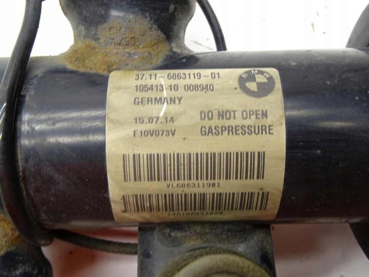 AMORTISSEUR DROIT GAUCHE AVANT ENSEMBLE 6863120 6863119 BMW F10 LCI
