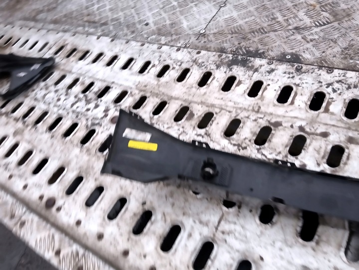 BMW X3 G01 X4 G02 MODULE LCI MOULURE NAKLDKA PARE-CHOCS AVANT 8081059