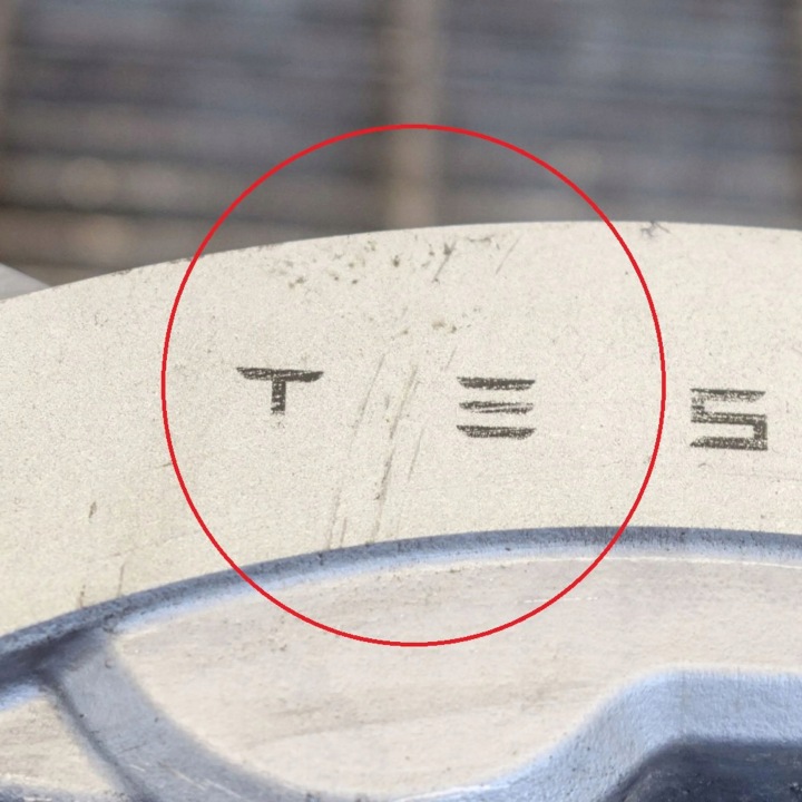 TESLA MODÈLE 3 2018 DROITE CÔTÉ ÉTRIER DE FREIN DE FREIN AVANT