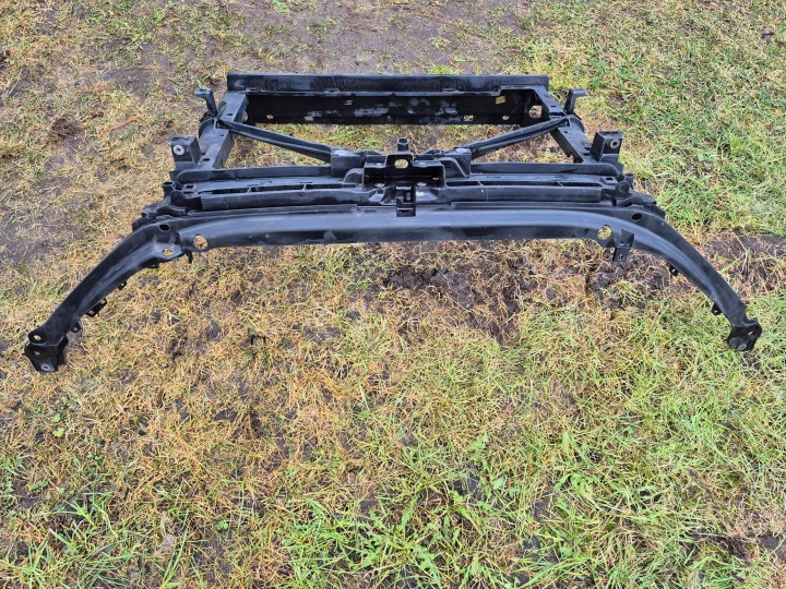 PANNEAU AVANT RENFORCEMENT AVANT 5E0805588 SKODA OCTAVIA III (5E) 2012-