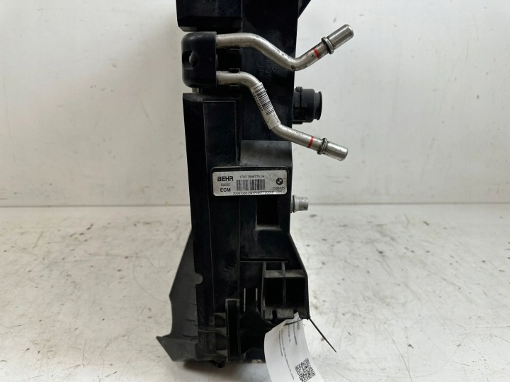 2009 BMW X5 E70 RADIATEUR ENSEMBLE 758677504