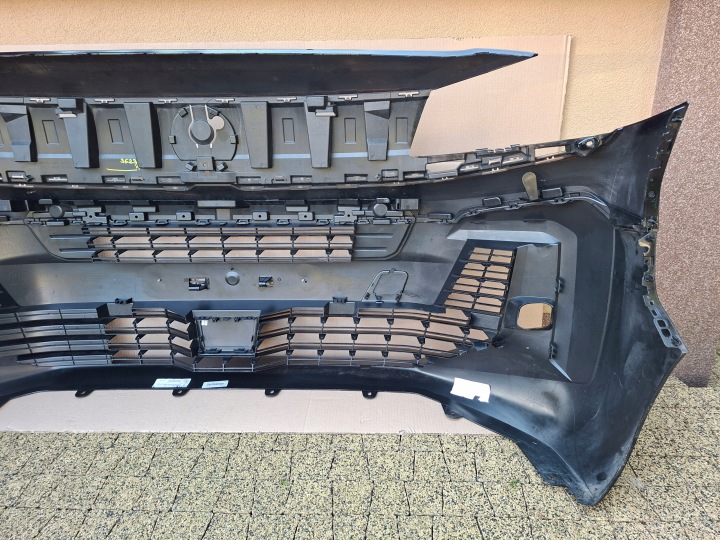 PARE-CHOCS GRILLE CALANDRE OPEL VIVARO C