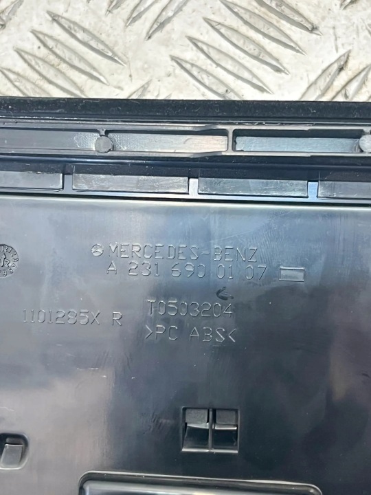AUTRE PIÈCES INTERNE MERCEDES-BENZ SL (R231) A2316900541 30772536 4.7L