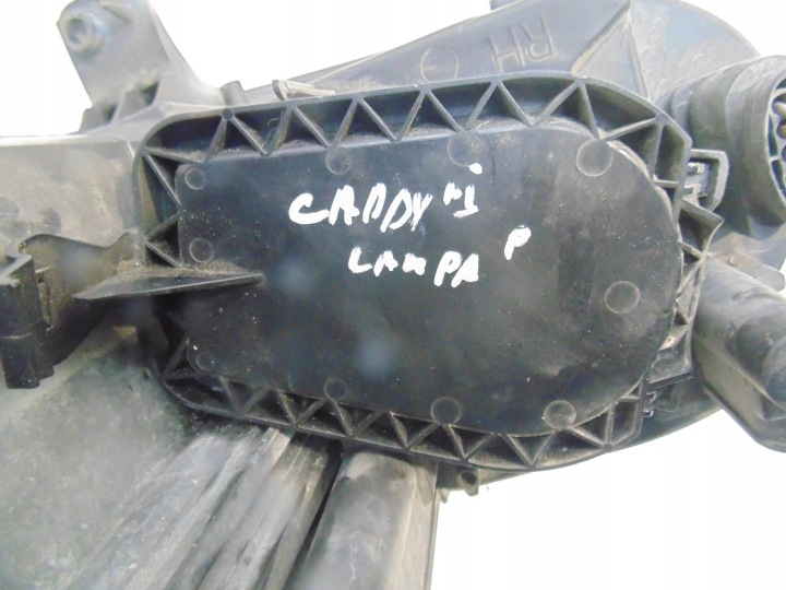 PHARE AVANT DROITE CADDY III