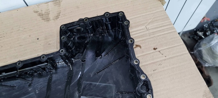 A4 B9 8W CARTER HUILEUX HUILES BOÎTES AUDI STRONIC 2.0 TDI 0CK321359K A5 8W