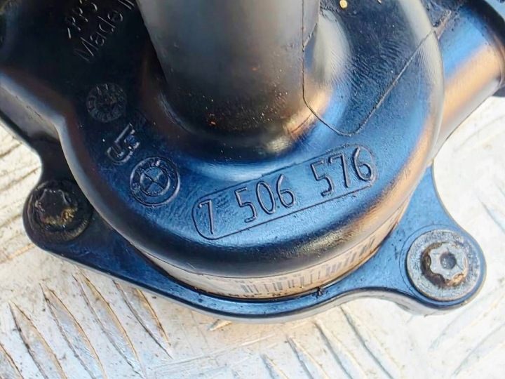 BMW 1 E81 E87 1.6 CHÂSSIS THERMOSTAT 7551569