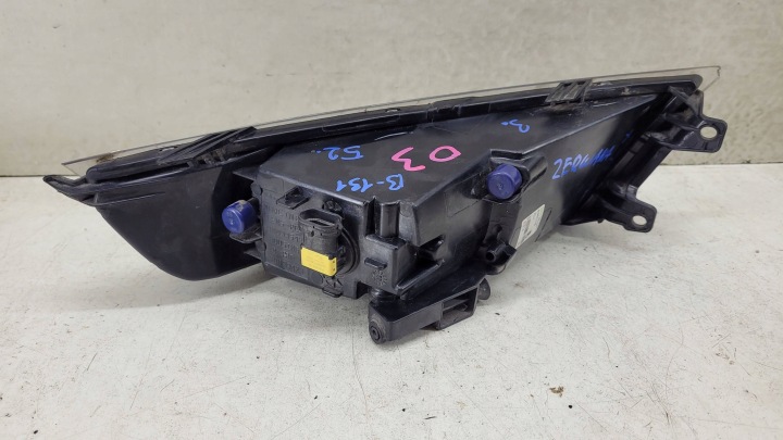 AUDI A3 8V PHARES ANTIBROUILLARD PRZENI DROIT AVANT 8V0941700