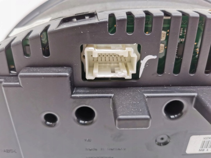 MERCEDES-BENZ C W203 2004 COMPTEUR COMPTEUR DE VITESSE