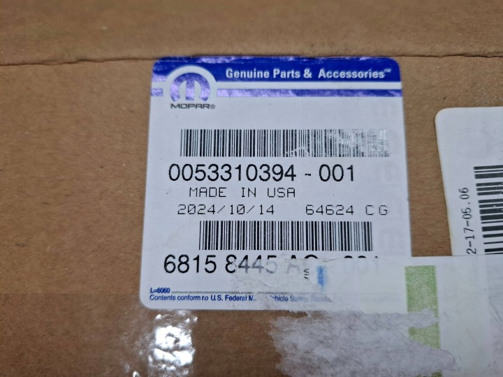 SUPPORT BOÎTES FUSIBLES 68158445AC JEEP CHEROKEE KL 14- FIAT OE