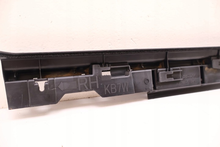MAZDA CX-5 II 17- MOULURE SEUIL DROITE KB7W-51PL1, K2443
