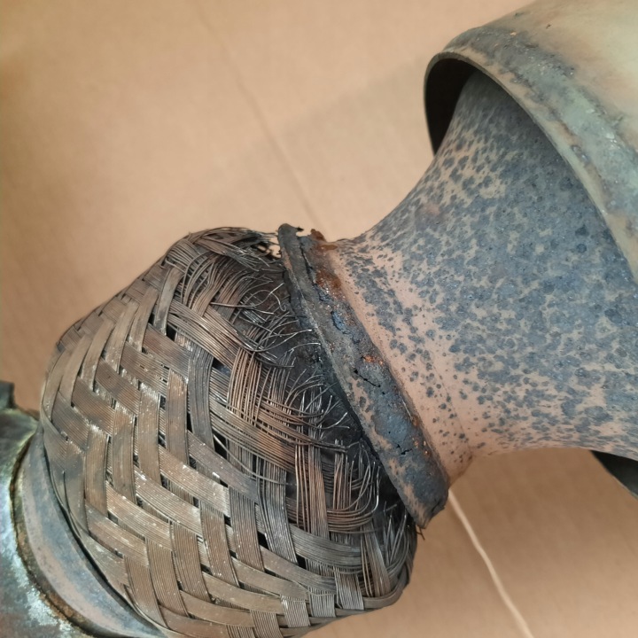 RANGE ROVER EVOQUE 2.2D CATALYSEUR FAP BJ32 5G267 RADIO BJ32 5H250 AC