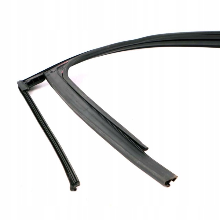 MERCEDES W176 JOINT D'ÉTANCHÉITÉ PORTES VITRES DROIT ARRIÈRE A1767351200