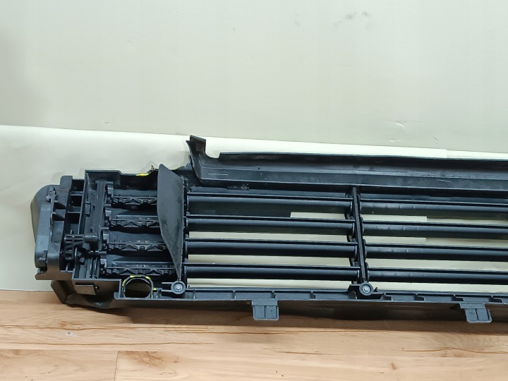 VOLVO XC40 II 2017-2021 ADMISSION GRILLE D'AÉRATION AIR 31455422
