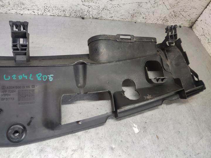 MERCEDES C CLASSE W204 PROTECTION PANNEAU AVANT ADMISSION AIR A2045000155