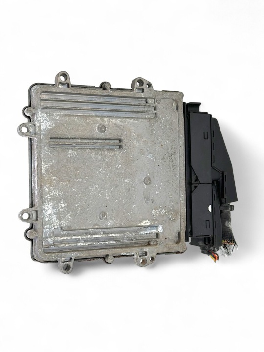 CONTRÔLEUR MOTEUR MITSUBISHI COLT A6391500479