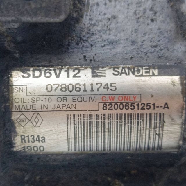 2008 NISSAN TIIDA C11 COMPRESSEUR DE CLIMATISATION 8200651251A