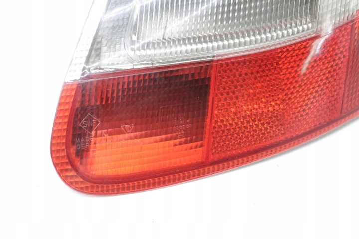 PHARE DROITE ARRIÈRE PORSCHE BOXSTER (986) 98663142403 2.7L GASOLINE 168KW