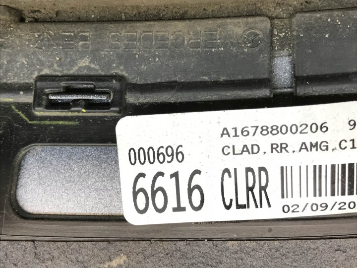 MERCEDES GLE 167 AMG A1678843400 MOULURE GARDE-BOUE DROITE ARRIÈRE