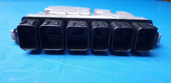 PIÈCE NEUF PROPRE CONTRÔLEUR ORDINATEUR MOTEUR ECU MERCEDES A6569002100