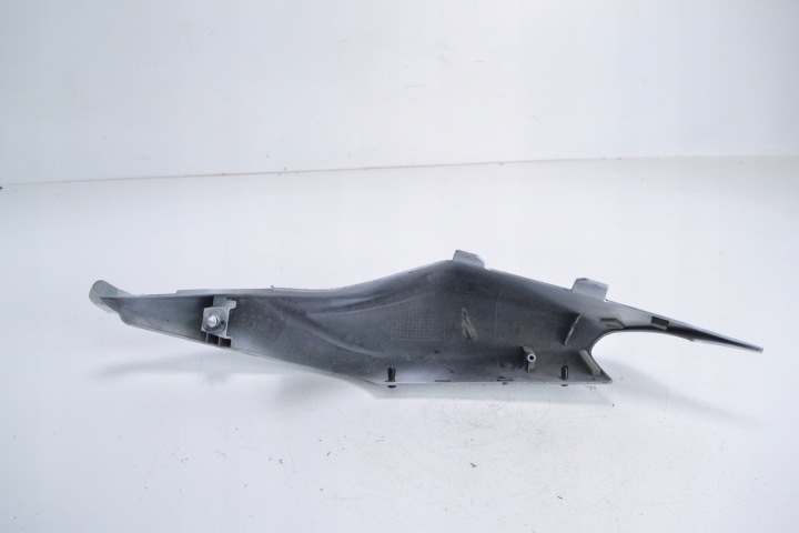 DÉFLECTEUR D'AIR DROITE SUZUKI GSX-R 1000 K7-K8 07-08