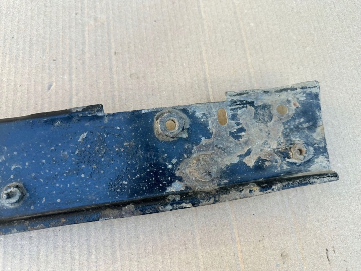 CITROEN NEMO 1.3HDI SUPPORT POUTRE SOUS RADIATEURS