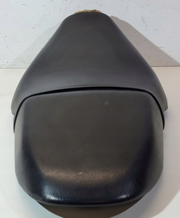 SIÈGE SIÈGE BANQUETTE ARRIÈRE 45100-26E-00P21 SUZUKI GSF 600 BANDIT 1996-1999R