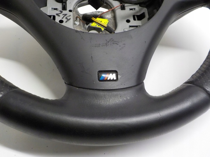 BMW 1 E81 E82 E88 E87 3 E90 E91 E92 E93 X1 E84 E9X VOLANT KIT