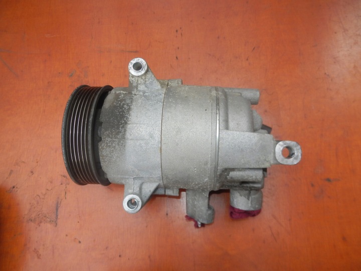 COMPRESSEUR DE CLIMATISATION VW AUDI SEAT SKODA 1.6 2.0 TDI