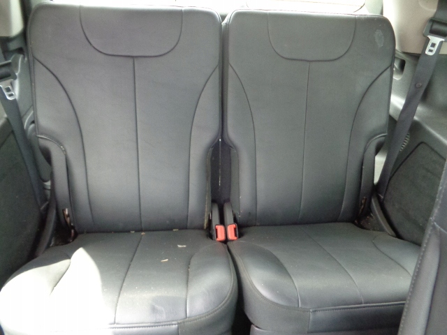 Chrysler pacifica 3 car seats sales