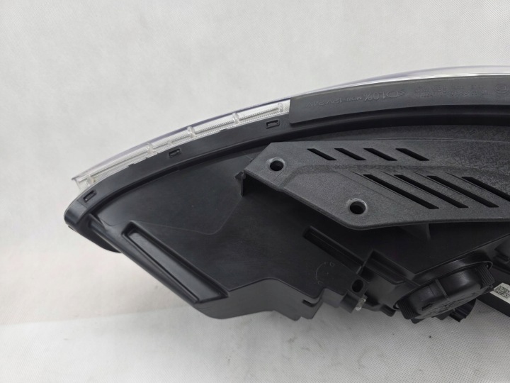 HYUNDAI I30 III 3 LIFT PHARE AVANT DROITE LENTILLE ÉCLAIRAGE 92102G4510