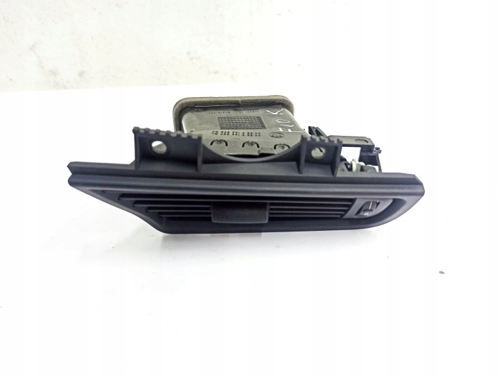BMW 5 F10 F11 2013 GAUCHE CÔTÉ GRILLES CONDUIT D'AIR