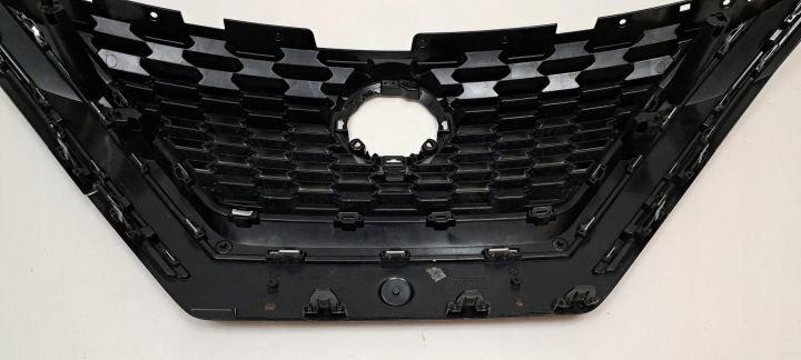 NISSAN QASHQAI J12 CALANDRE RADIATEUR 62310-6UA0A