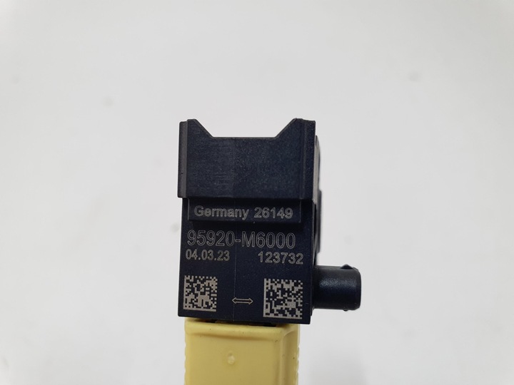 HYUNDAI TUCSON IV 23R. SENSOR SHOCK AIRBAG JACKPLUG 95920-M6000 photo 4 - milautoparts-fr.ukrlive.com