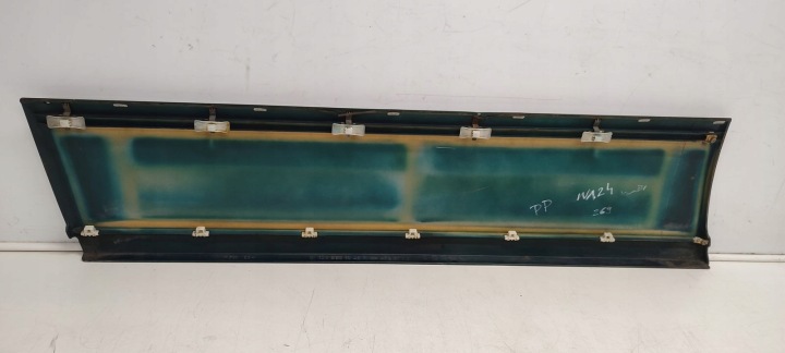 MOULURE PORTES DROIT AVANT MERCEDES W124 269