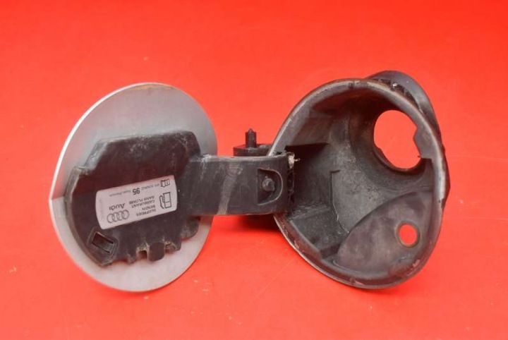 CLAPET GOULOTTE DE REMPLISSAGE CARBURANTS LX7W 8X0809906 AUDI A1 8X 3D HAYON 10-14