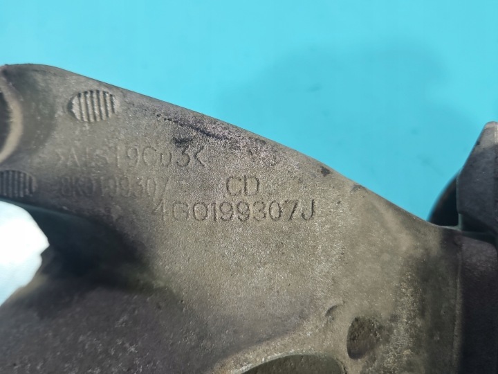 POIGNÉE MOTEUR AUDI A8 D4 4H 8K0199307CD 2.0 TFSI 09-13