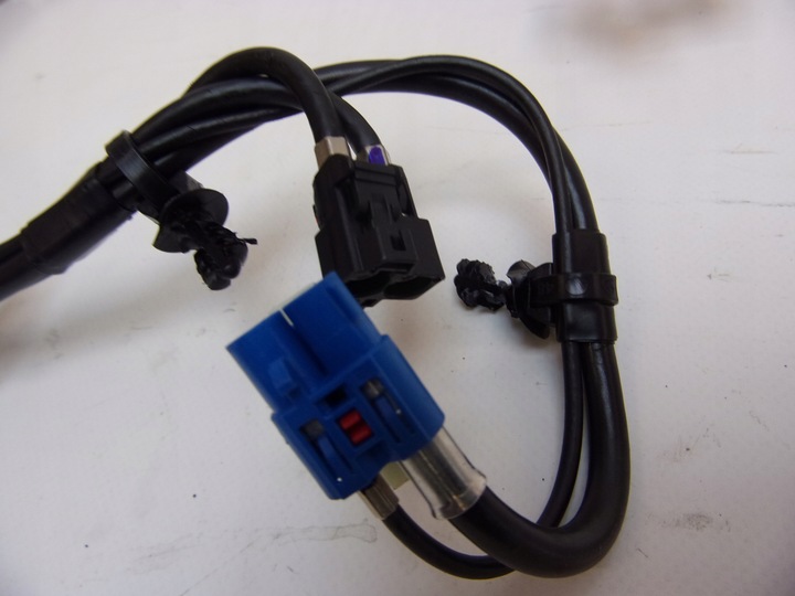 JEEP CHEROKEE KL CABLE DE ANTENA 68200505AA 