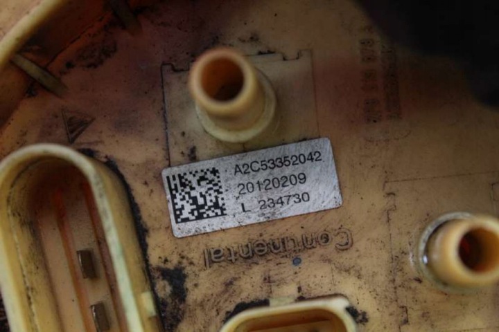 POMPE POMPE CARBURANTS 7P6919679A VW TOUAREG 2 II 7P 3.0 TDI 245 KM 10-14
