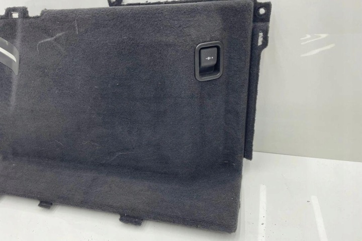 GAUCHE GARNITURE COUVERCLES DE COFFRE BMW 5 TOURING (G31) 7387486 2.99L DIESEL 2019