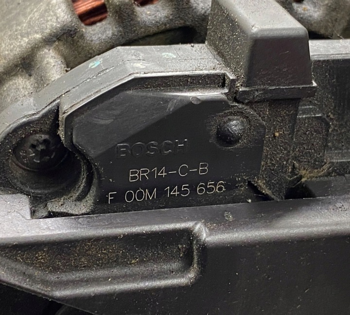 BMW 1 E81 E87 2006 ESSENCE 2000CM3 ALTERNATEUR N46B20B