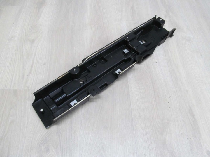 VOLVO V70 XC70 00-07 LIFT FIXATION PLANCHERS COUVERCLES DE COFFRE GAUCHE 04-07